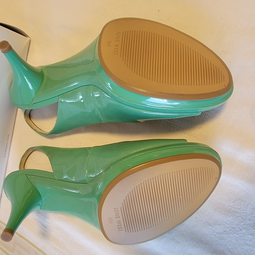 Nine West Heals Sz 8 - Picture 6 of 8